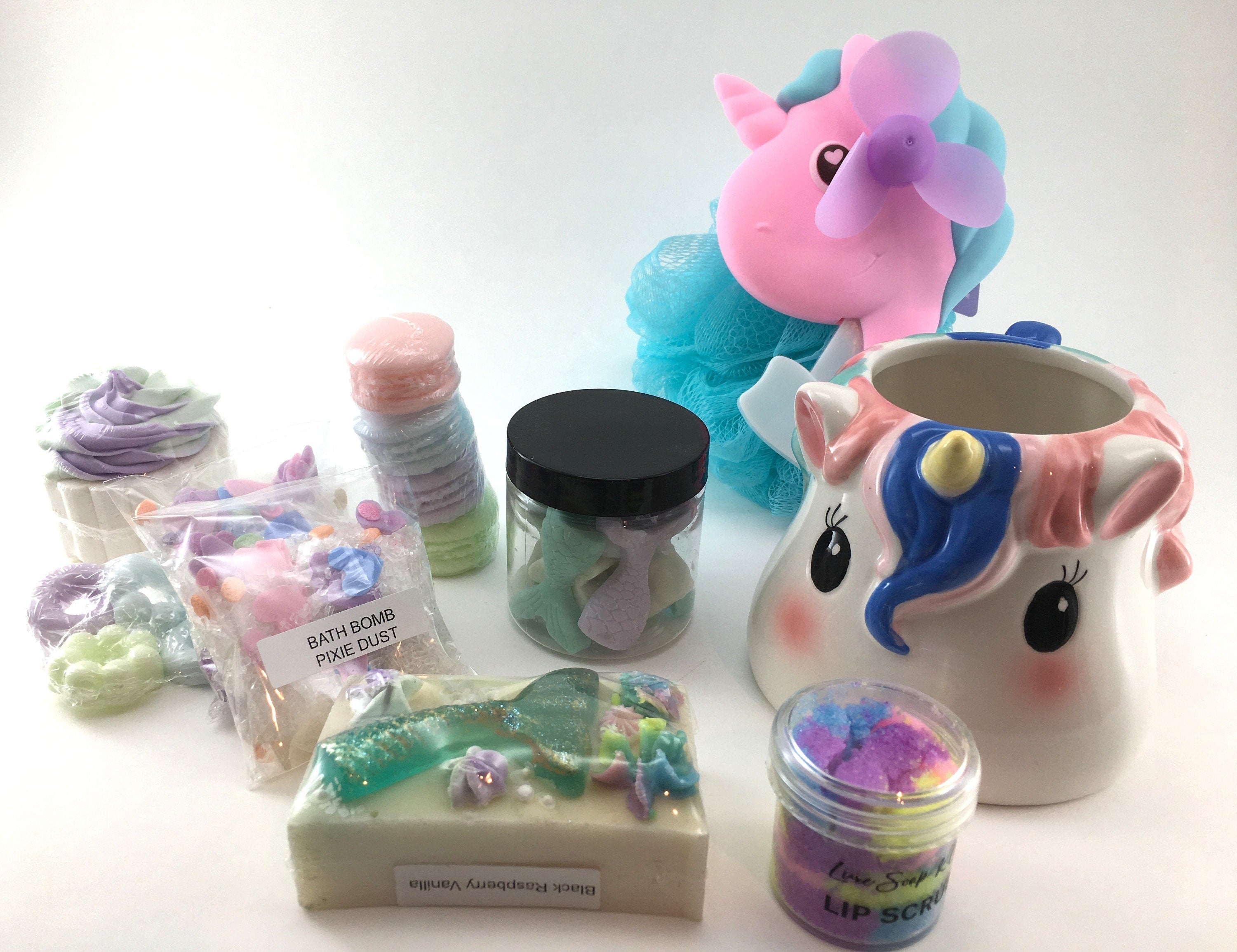 Unicorn Beauty Gift Box, Unicorns and Mermaids, Holidays Gifts, Gift for a Princess, All-Natural Luxury Girls, Girl Soaps, Unicorn Mug.