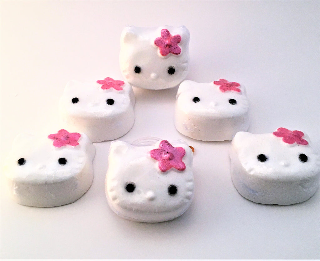 Kitty Bath Bomb - Luxe Soap & Co Ltd